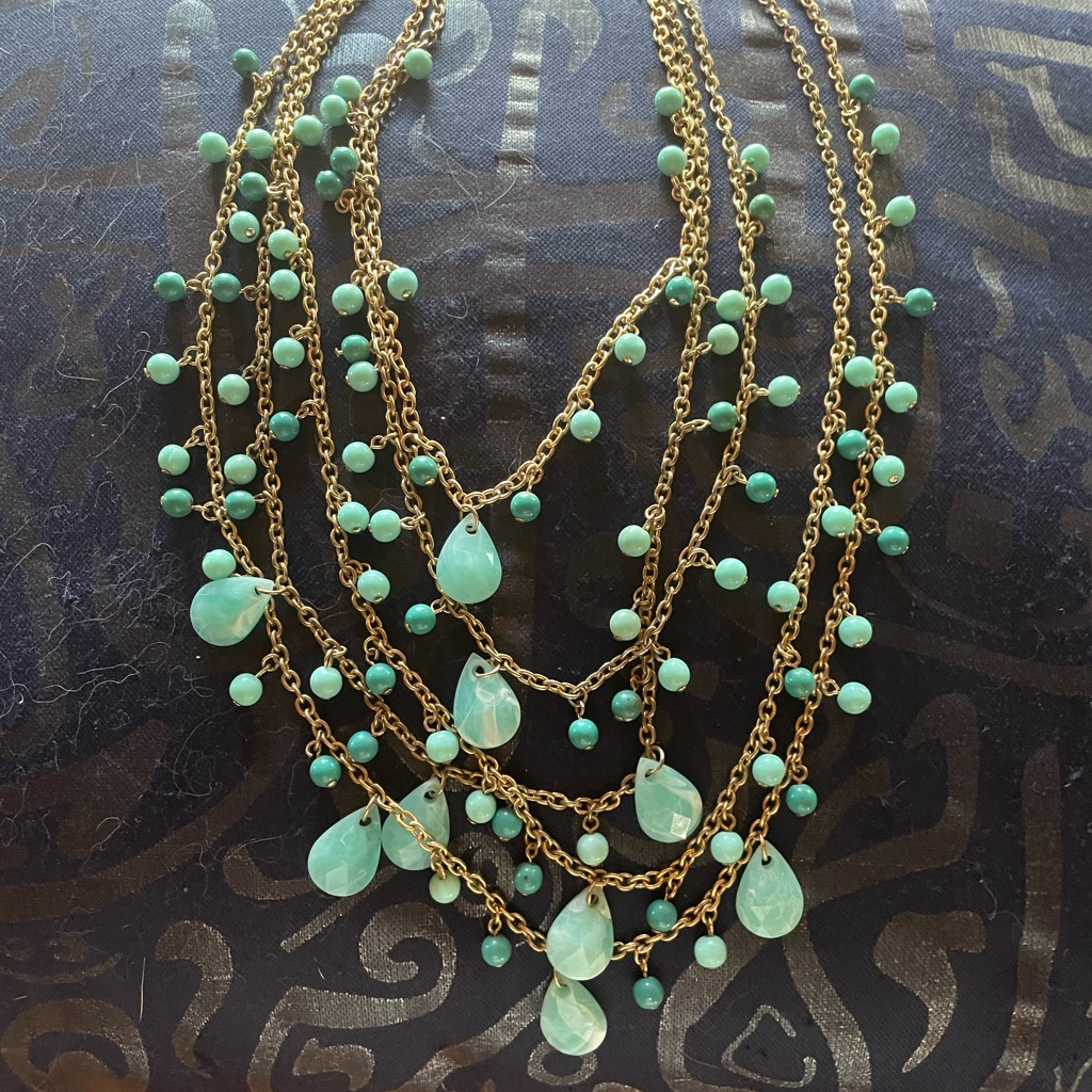 Elegant Gold And Green Glass Beaded Necklace